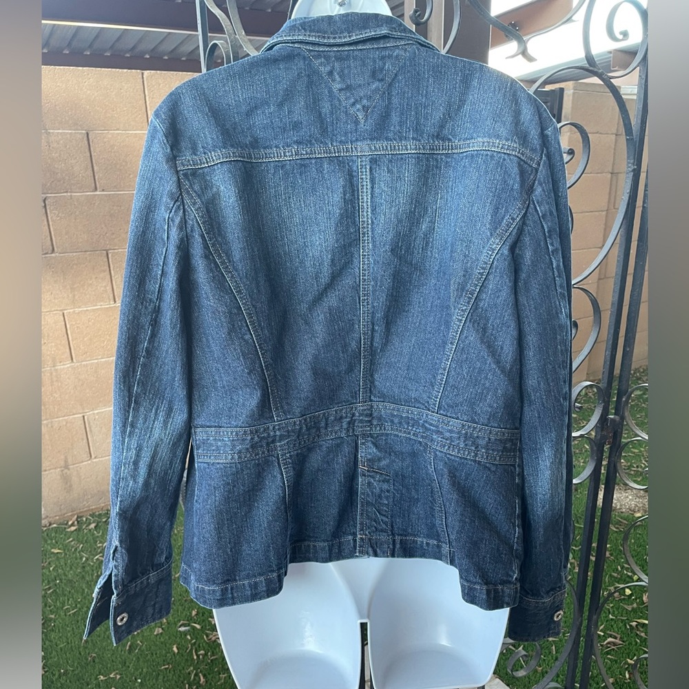 Tommy Hilfiger Denim Jean Jacket with multiple Pockets & Feminine Details XL - Picture 3 of 16